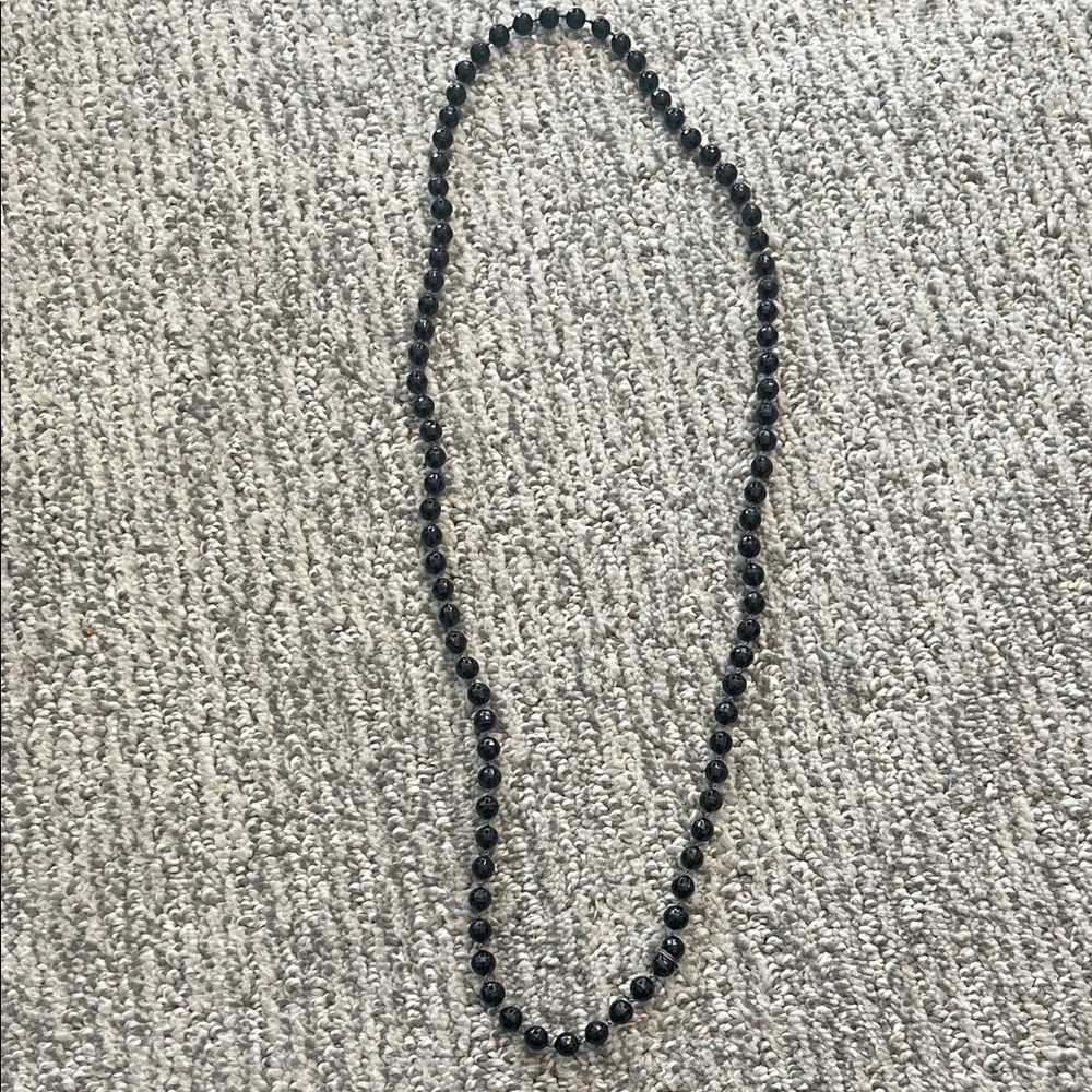 Elegant Black Beaded Necklace